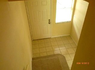5204 Sunridge Palms Dr, Tampa, FL 33617