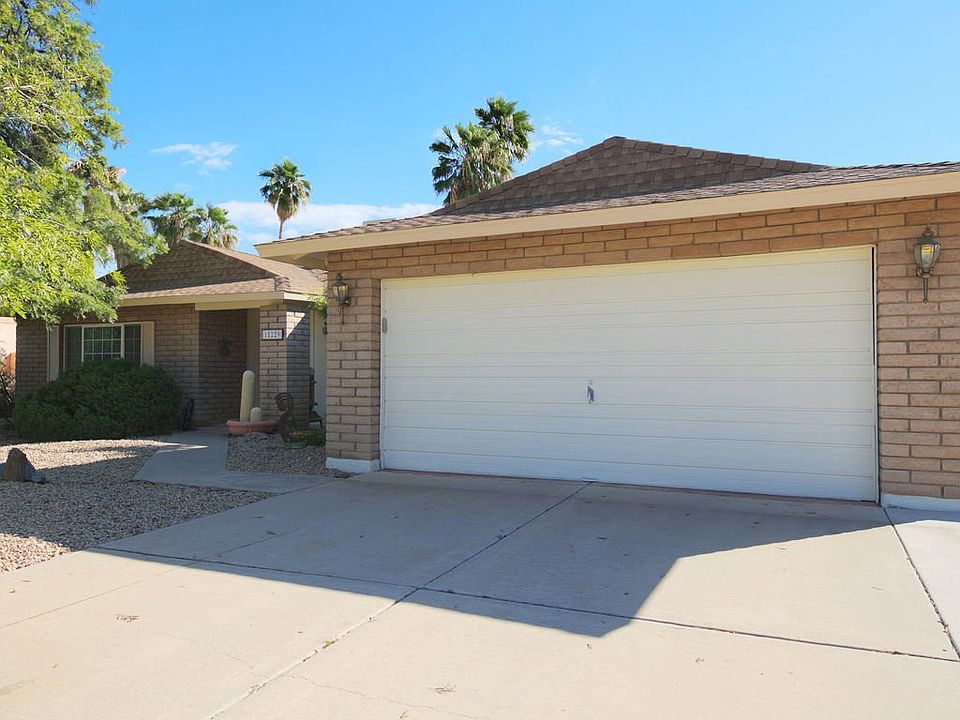 1st image of 15229 N 52nd Pl