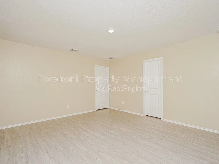 4110 Cross Current — Photo 9
