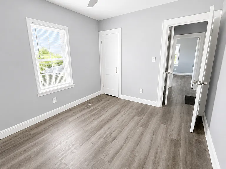 1303 Fletcher Ave #A — Photo 11