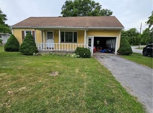 21 Clinton St, Batavia, NY 14020