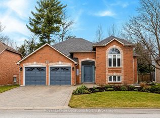 424 Ramblewood Dr, Wasaga Beach, ON L9Z 1P3