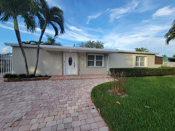 2nd image of 9241 Nautilus Dr