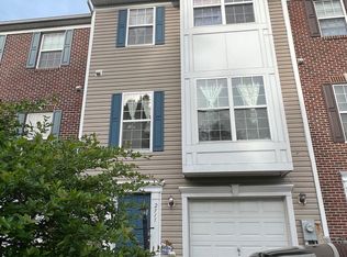 2717 Yancey Ln, Lanham, MD 20706