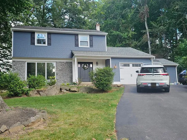 713 Marple Dr, West Chester, PA 19382