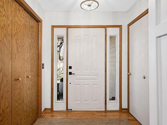 4th image of 1840 129th Ln NE