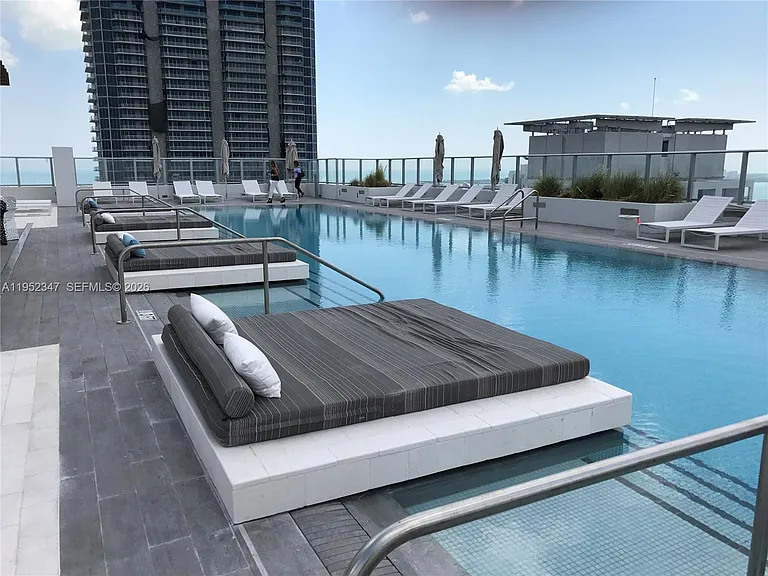1010 Brickell Ave #2110 — Photo 23