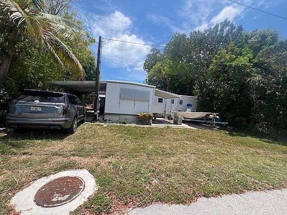 2nd image of 103 Gardenia Ave