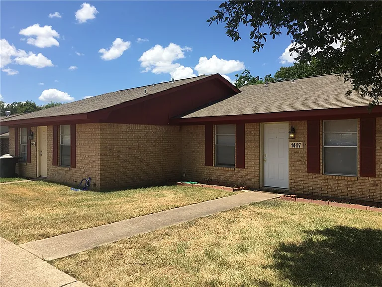 1407 Rescue Ct — Photo 1