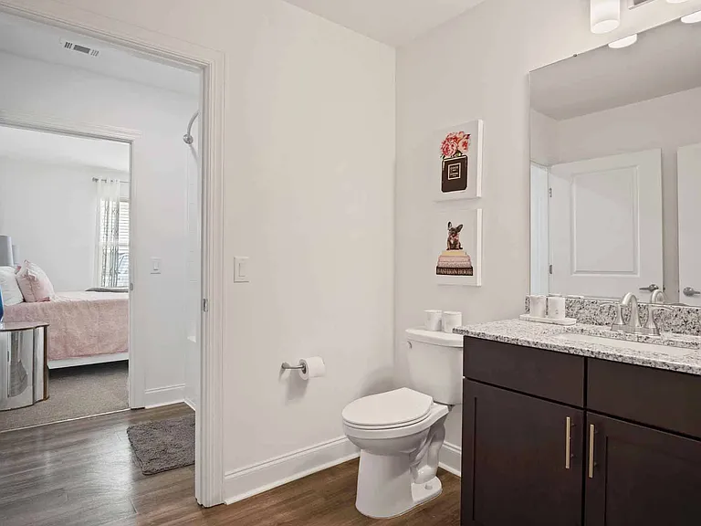 Belle Mor Luxury Apartments — Photo 10