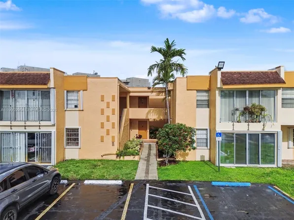 9340 W Flagler St, Miami, FL