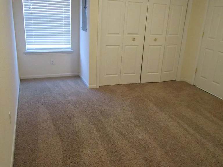4402 - 4404 Jeana Court — Photo 18