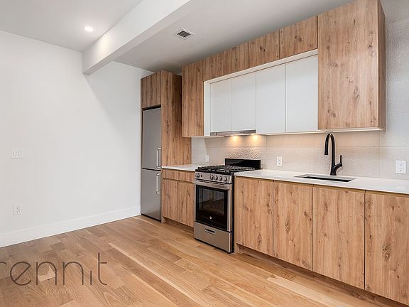 4th image of 580 Classon Ave Unit 3B