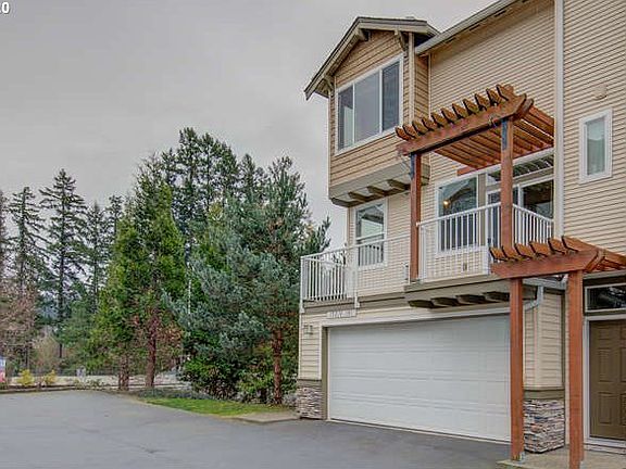 3rd image of 15270 SW Mallard Dr Suite 101