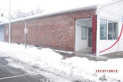 2nd image of 248 E 14th St