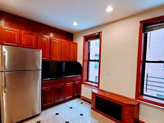 3rd image of 37-76 62nd St #B6