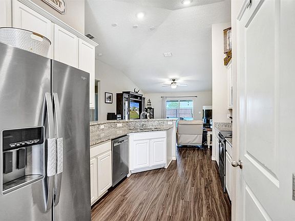 4th image of 4617 SW Obelisk Street