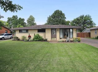5200 Memory Ln, Evansville, IN 47711