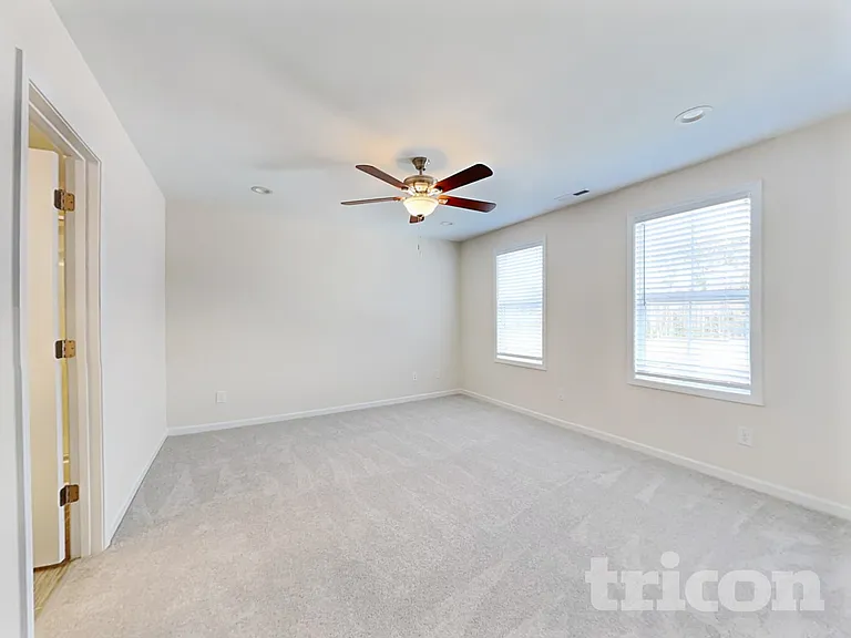 116 Greenhouse St — Photo 5