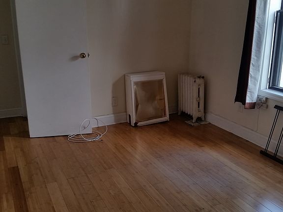 3rd image of 95 E 18th St APT 4D