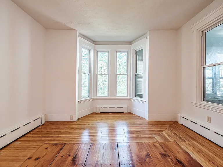 17 Spring St #1 — Photo 17