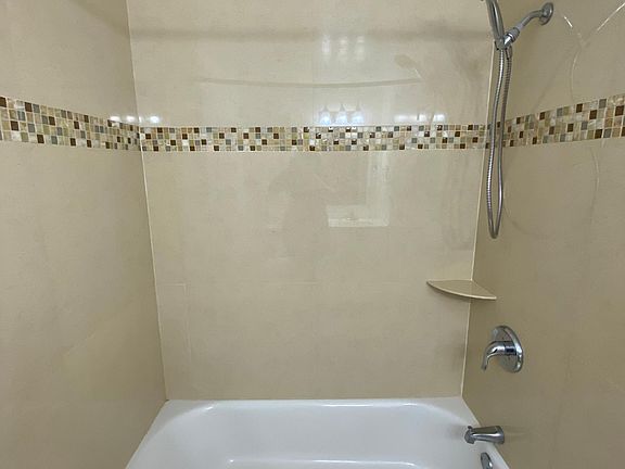 5th image of 22 Salamanca Ave #4A