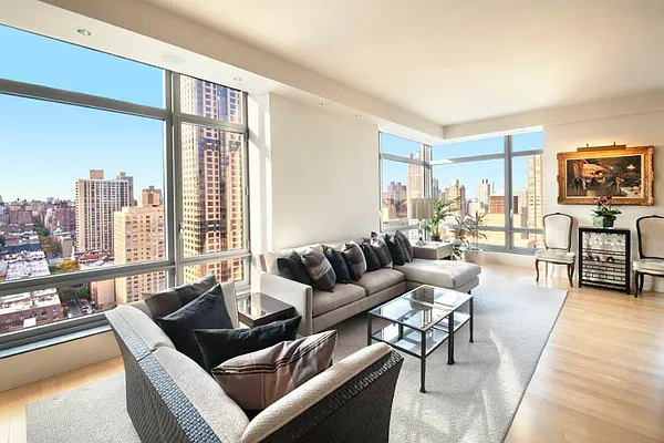 Rented by Town Residential | media 24