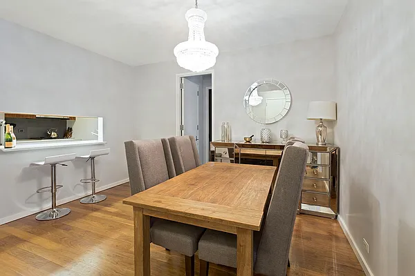 Rented by Compass | media 25