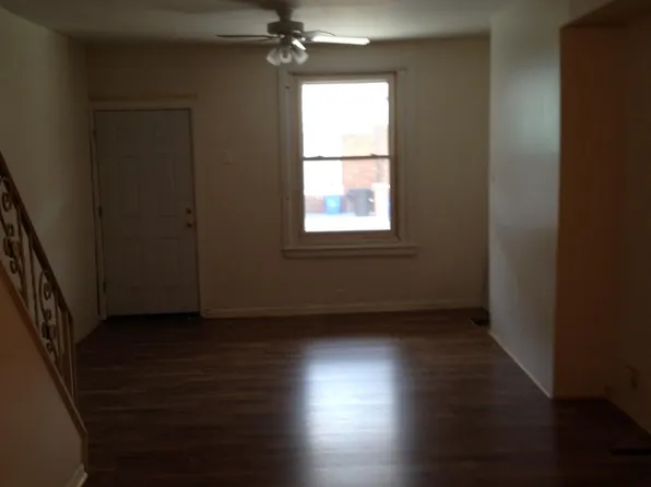 6335 Theodore St, Philadelphia, PA 19142
