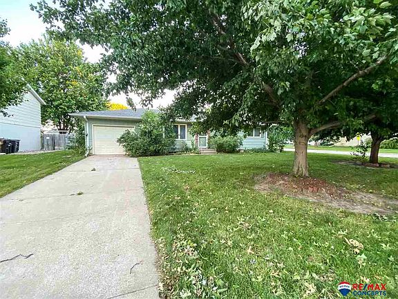 4th image of 1406 N Maine Ave