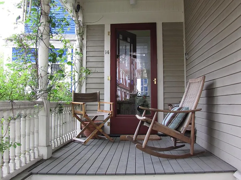 14 Linnaean St — Photo 2