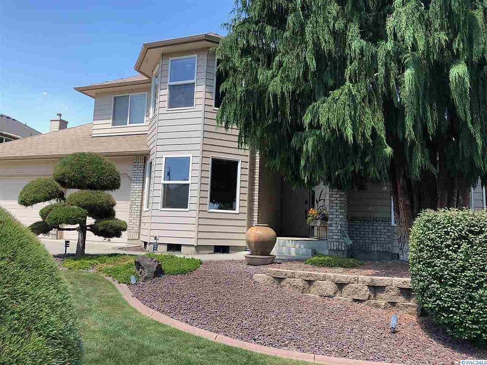 1st image of 122 Meleina Ct