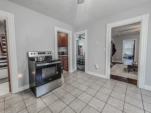 463 Lake Ave #1 Photo 1