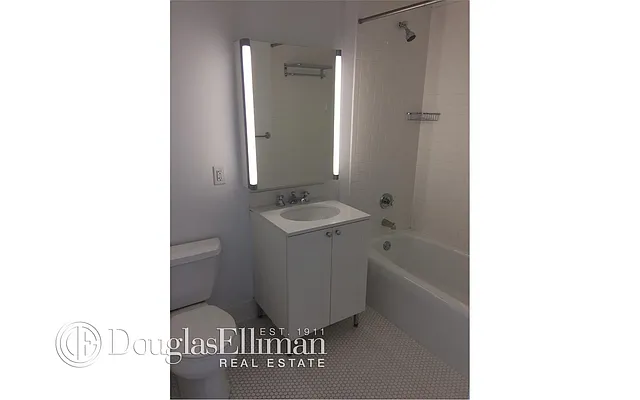 Rented by Douglas Elliman | media 8