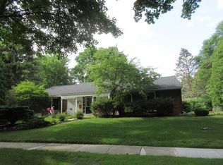 644 Green Tree Rd, Kohler, WI 53044