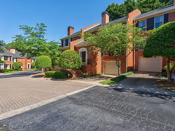 4th image of 1002 Defoors Mill Dr NW