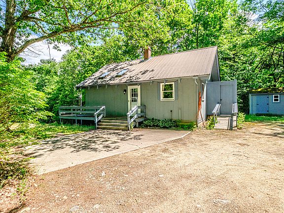 4th image of 12 Taylor Road