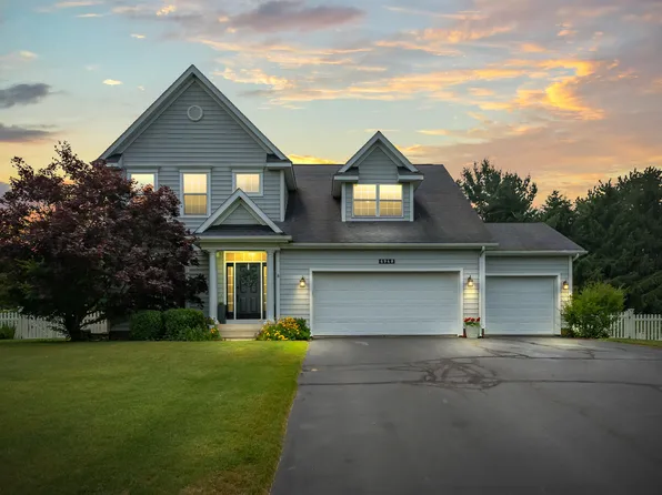 6948 Bentley Dr, Kalamazoo, MI 49009