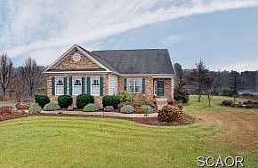 1st image of 22535 Lakeshore Dr