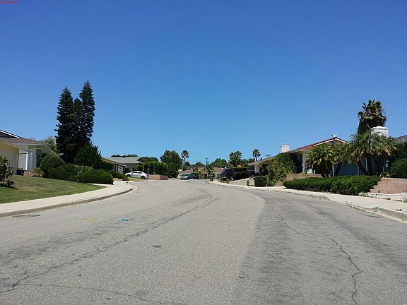 5th image of 1739 La Flora Dr