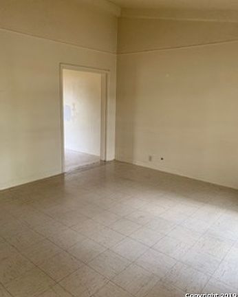5th image of 2910 Cumbre Dr