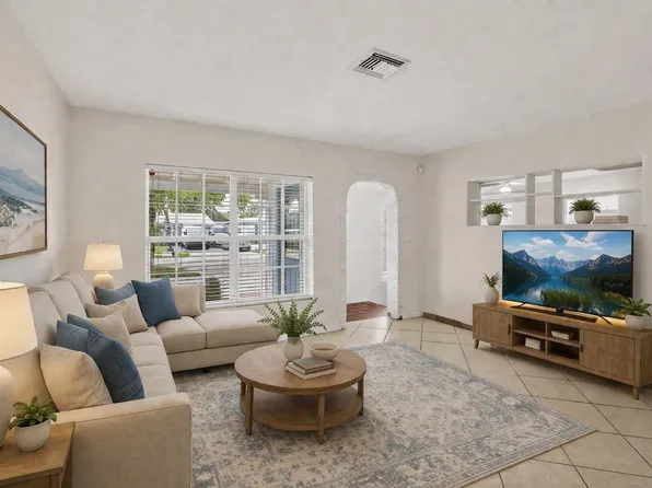 121 NW 52nd Street, Oakland Park, FL 33309