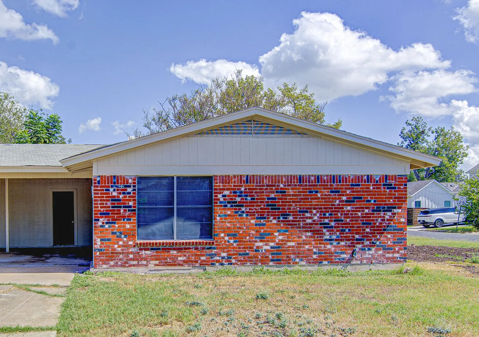 5006 Brighton Rd — Photo 4