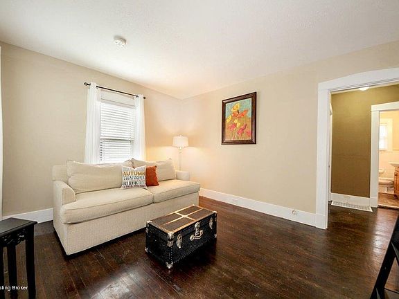 5th image of 519 E Brandeis Ave