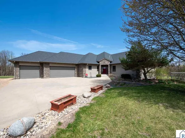 56979 178th Ln, Good Thunder, MN 56037