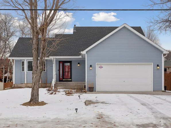 9275 Xylite St NE, Blaine, MN 55449