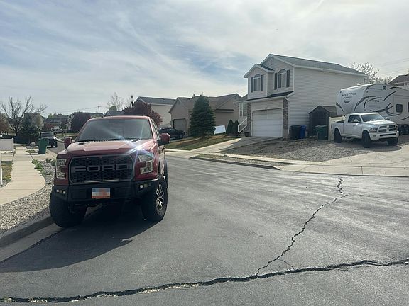 4th image of 6883 S Hoyle Cir