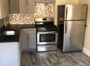 76 Hamilton St APT 3W, Hartford, CT 06106