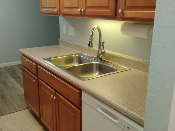 140 E Highline Cir, Littleton, CO 80122