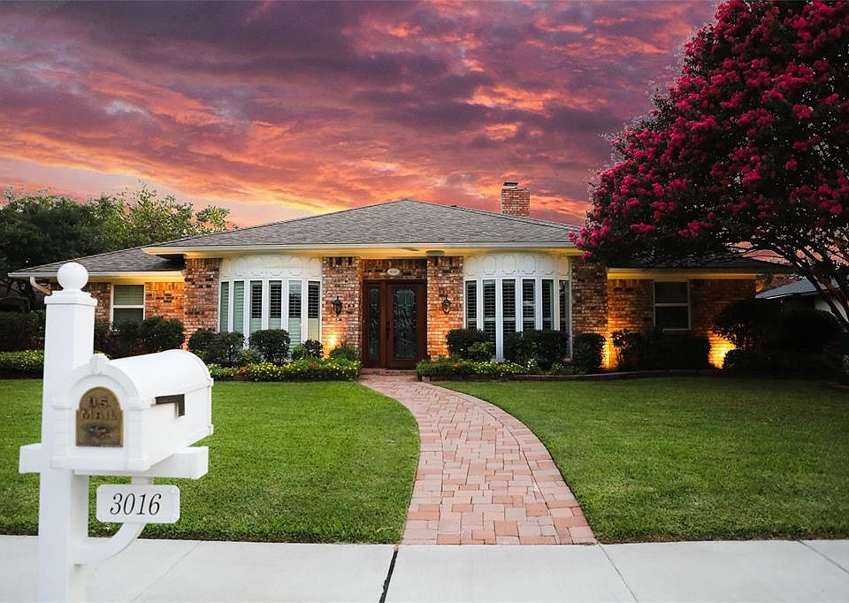 1st image of 3016 Creekbend Dr